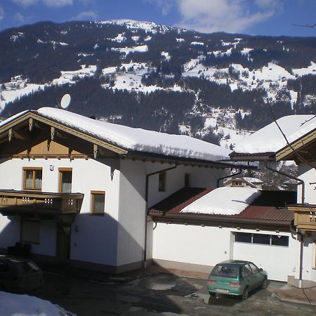 Haus Peter Schiestl Apartment Zell am Ziller Exterior foto