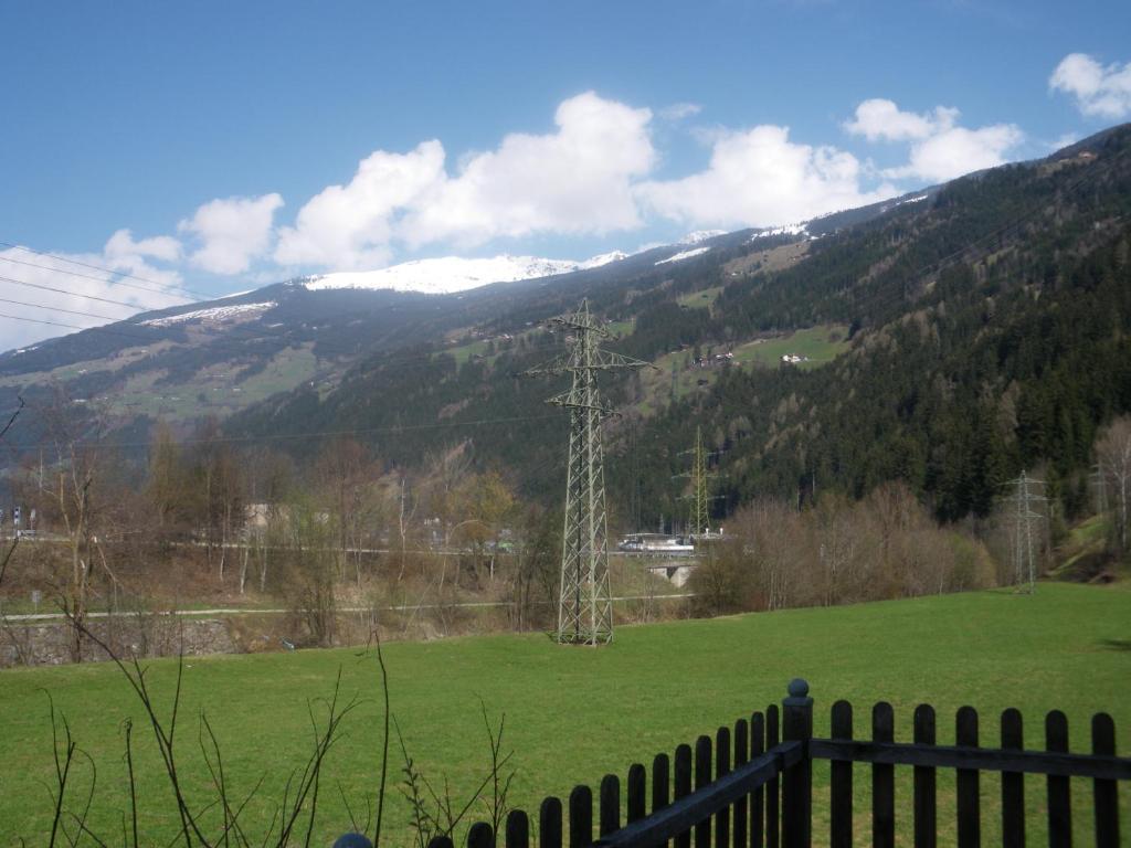 Haus Peter Schiestl Apartment Zell am Ziller Exterior foto