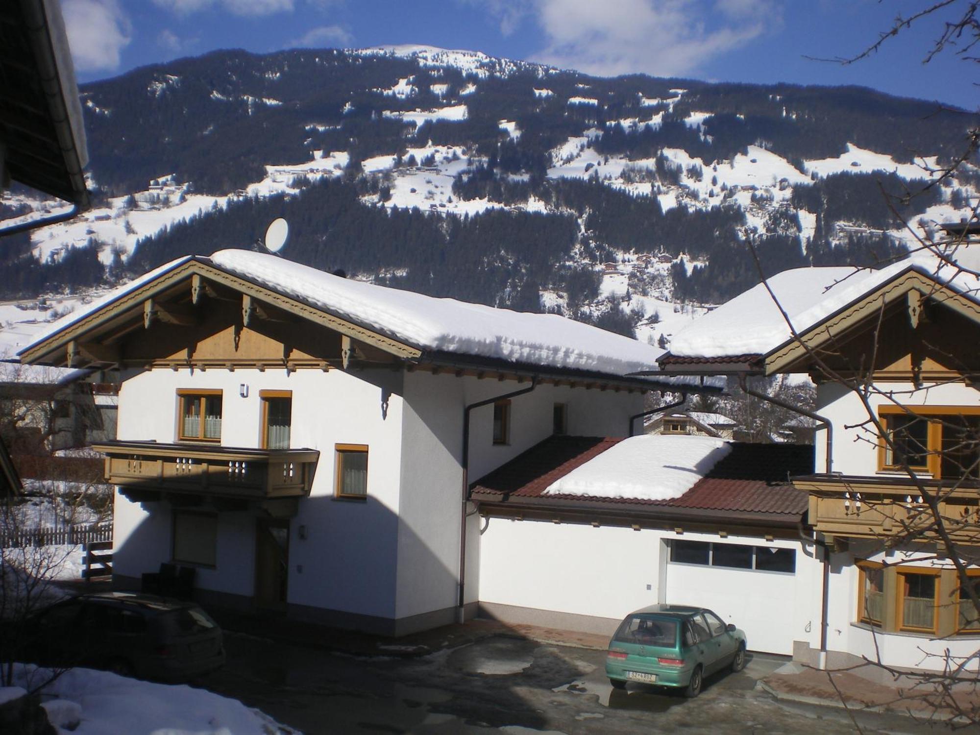 Haus Peter Schiestl Apartment Zell am Ziller Exterior foto