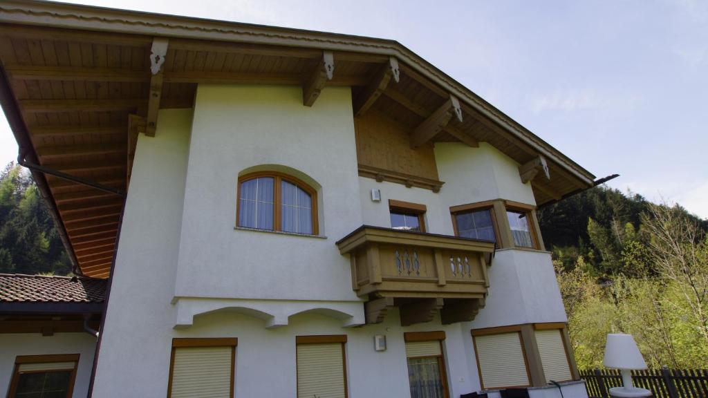 Haus Peter Schiestl Apartment Zell am Ziller Exterior foto